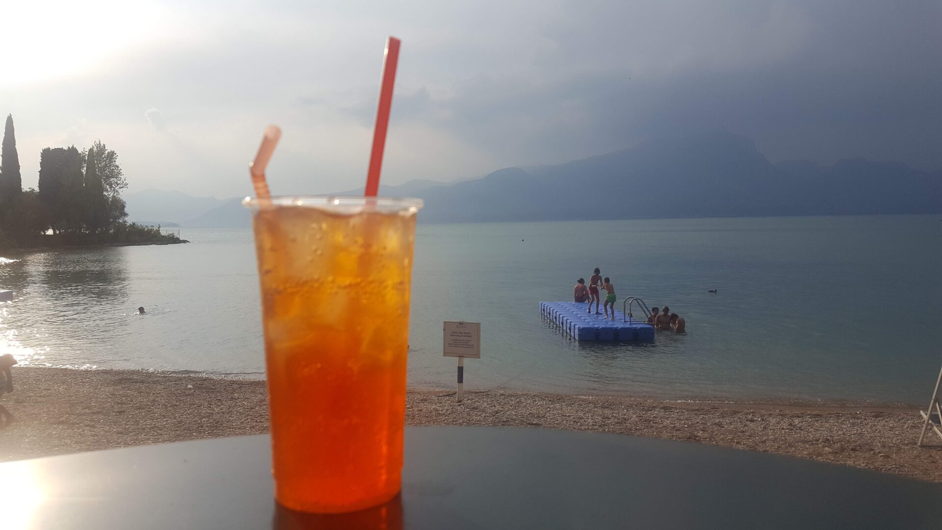 Aperol Spritz sul Lago di Garda